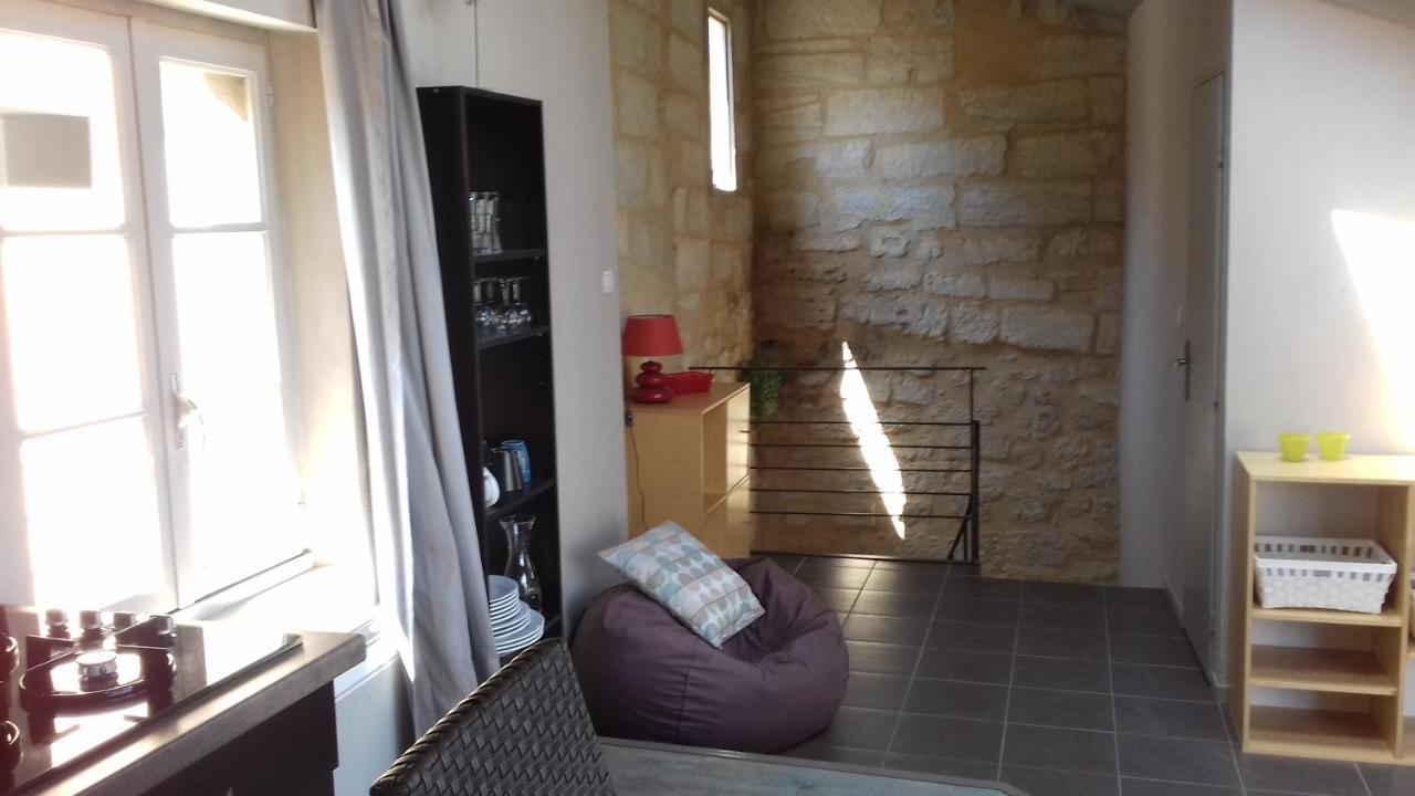 Apparts Place d'Austerlitz Nalie Uzès Extérieur photo